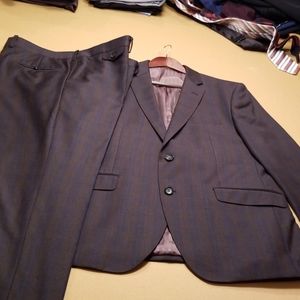 Saccor suits